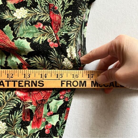 Retrolicious red cardinal bird floral mural fit & flare midi dress Sz S - Picture 11 of 12
